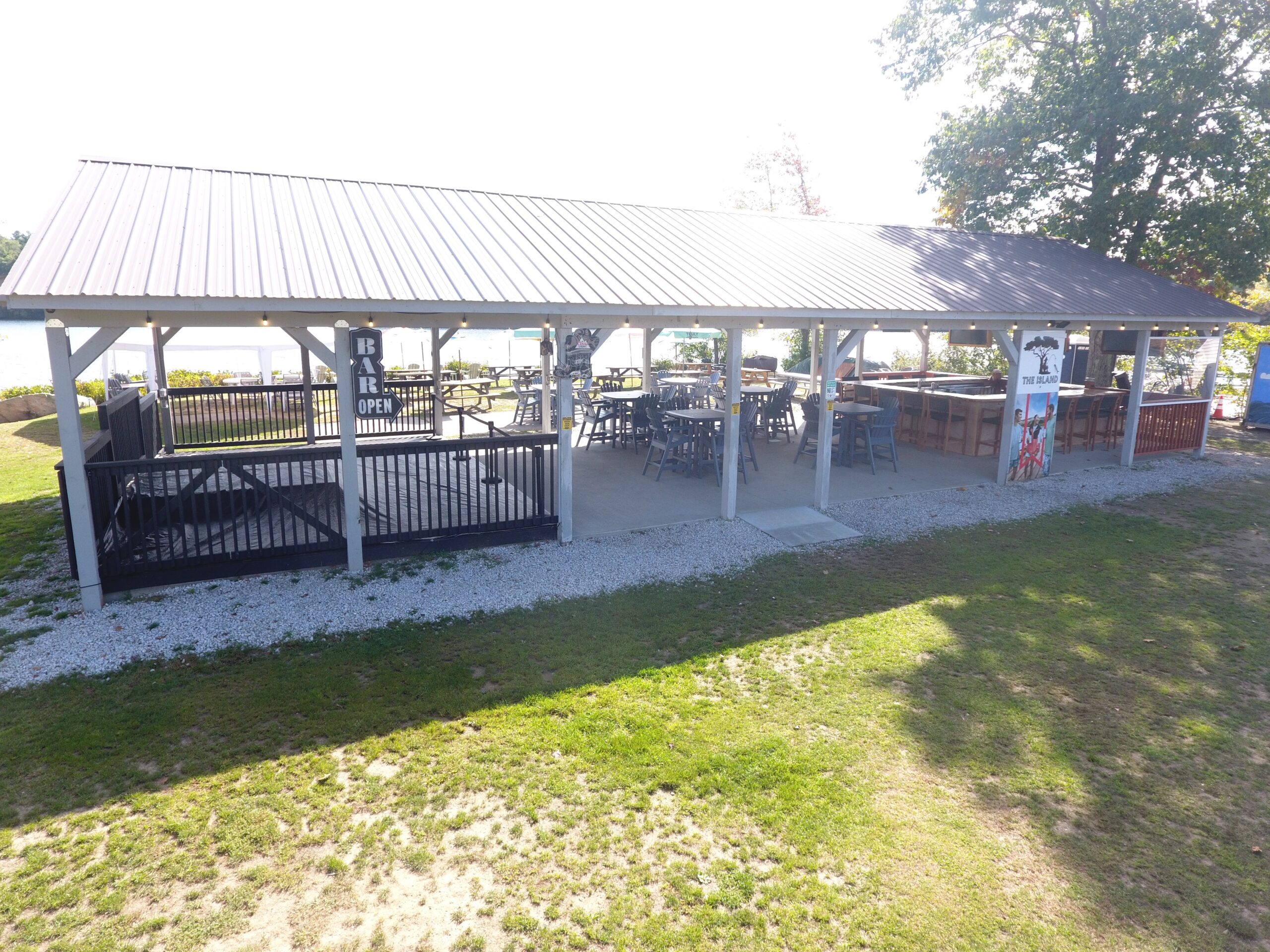 The Island Outdoor Bar